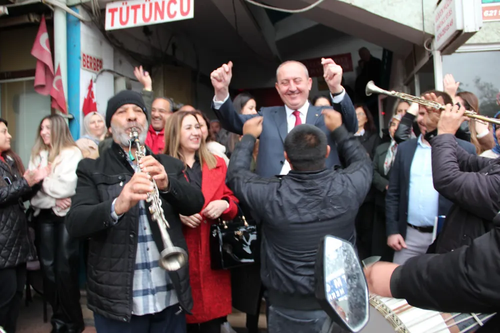 İsmail Işık;Adaylık Başvurusunu İlçe Başkanlığına Teslim Etti