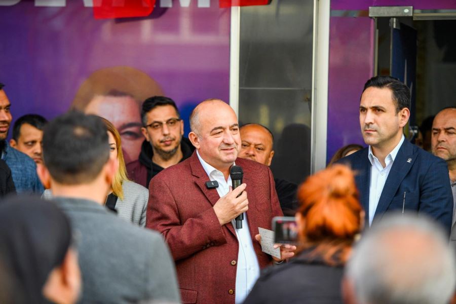 Ayhan Gider;” Şapka Düştü Kel Göründü!”