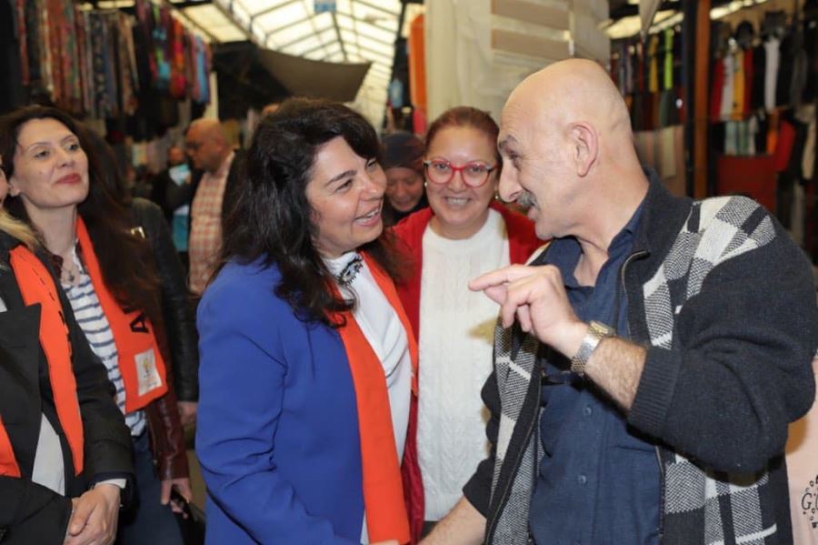 İskenderoğlu Cuma Pazarı esnafını ziyaret etti