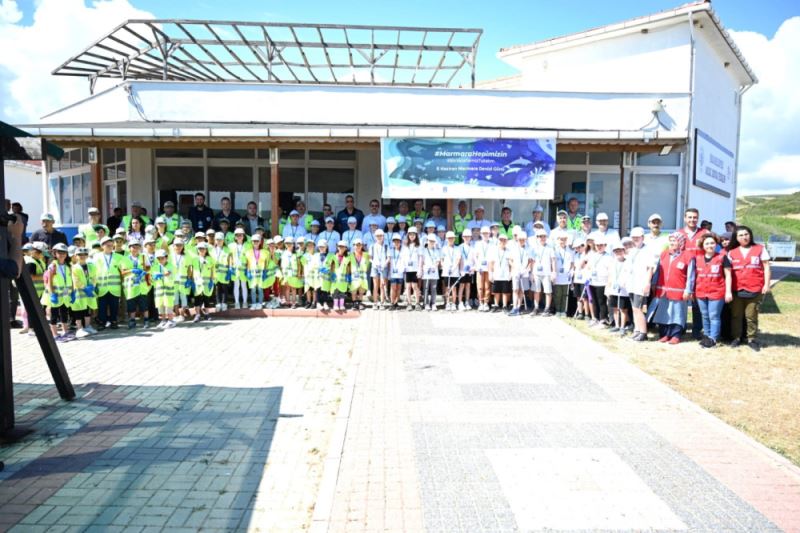 BIGA IÇIN FIDANLAR DIKILDI SAHILLER TEMIZLENDI