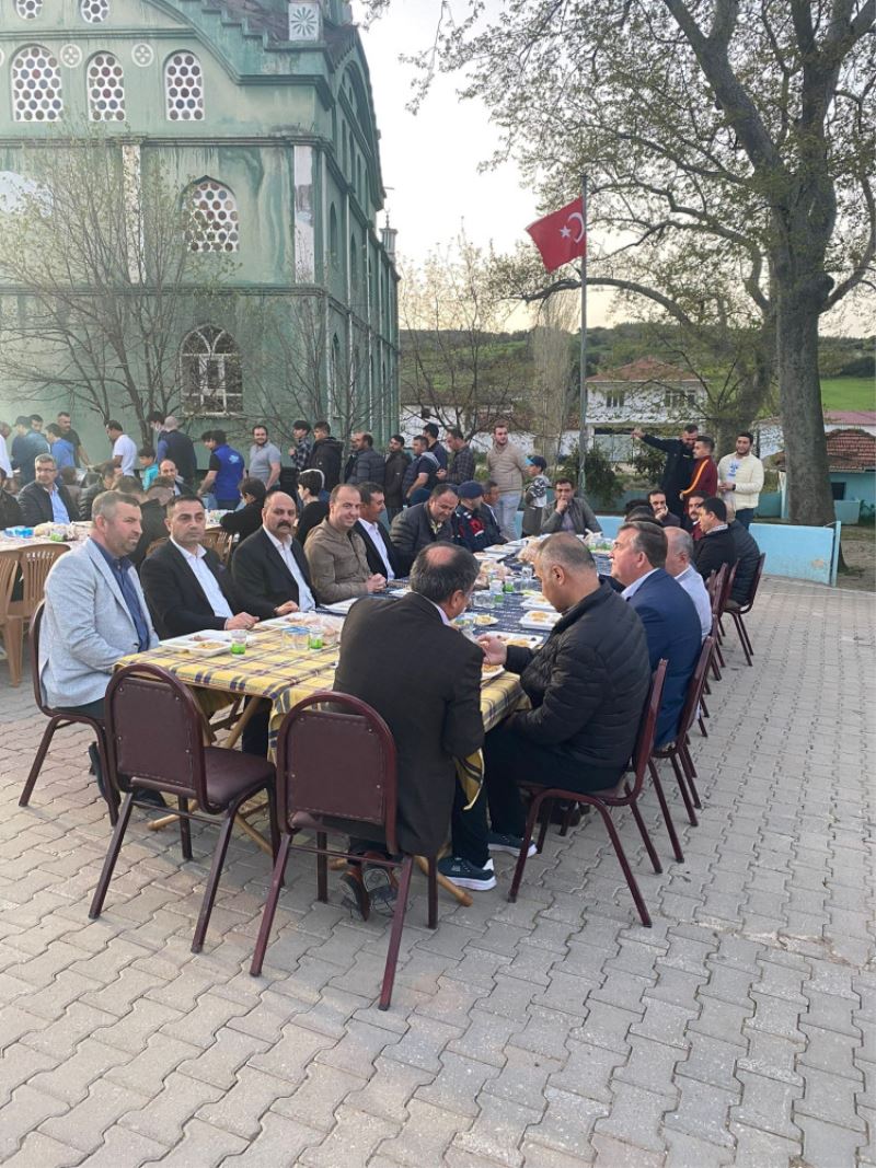 ÇALI BALIKÇILIK KARABIBER AILESININ IFTAR PROGRAMI YOGUN KATILIM ILE GERÇEKLESTI