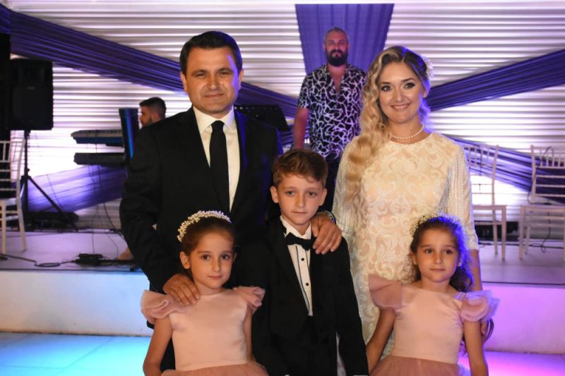 YUSUF ISMAIL ERKEKLIGE ILK ADIMINI ATTI